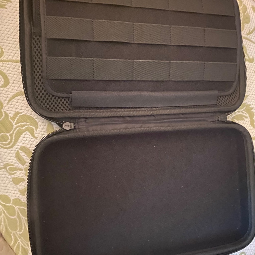 VAULT Case for - Picture 5 of 8
